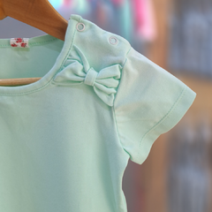 REMERA BEBA MOÑITOS AQUA - comprar online