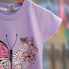 REMERA NENA MARIPOSA LILA - comprar online