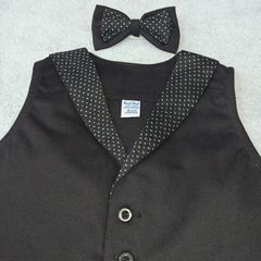 Conjunto de pantalón, chaleco y corbatín color negro - tienda online