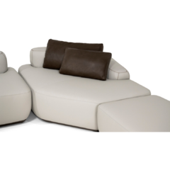 Ishi Sofa - Casa Orner - Loja de móveis em Itatiba - Móveis de luxo, Móveis exclusivos, Alta qualidade em móveis, Estilo sofisticado em móveis, Elegância em móveis, Conforto excepcional em móveis, Acabamentos refinados em móveis, Peças únicas de móveis, Mobiliário de