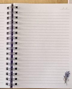 Caderno Provence listrado na internet