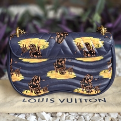 Louis Vuitton New Wave MM - comprar online