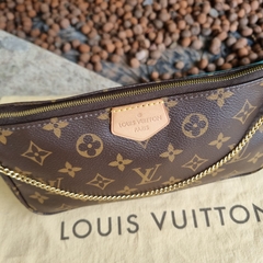 Louis Vuitton Multi Pochette Accessoires na internet