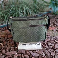 Louis Vuitton Mini Lin Sac a Larger