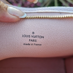 Louis Vuitton Toiletry Pouch 26 - comprar online