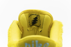 Nike Dunk Low SB 'Yellow Bear' x Grateful Dead - tienda online