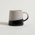 MUG CONICO GRIS Y NEGRO 513 ML