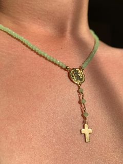 Colar Terço Feminino Medalha De São Bento E Cristais - Stilo.co - Roupas de Marca Famosas, Jóias em Ouro 18k, Jóias Religiosas