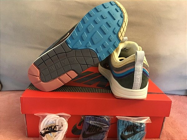 Wotherspoon box deals