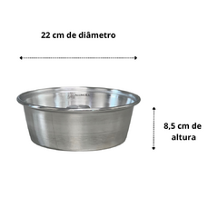 Forma de Bolo Pudim Quidim Pao Redonda Assadeira Para Padaria 22 cm Aluminio Polido com Cone Furo Tubo - comprar online