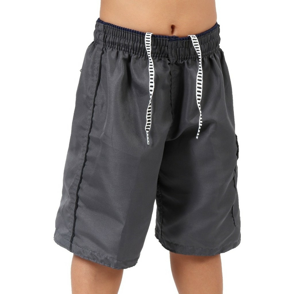 Bermuda con bolsillos laterales, Ofertas em calças curtas e bermudas de  homem