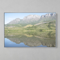 Imagem do Quadro Decorativo Lago aos pés da Serra do Espinhaço, MG