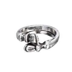 ANILLO DE CASQUITOS DE CABALLO PLATEADO BÁSICO