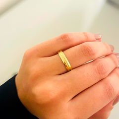 Aliança de Casamento Tóquio em Ouro 10K 4mm Diamantada - comprar online