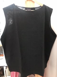 Remera sin mangas cuello bote en internet