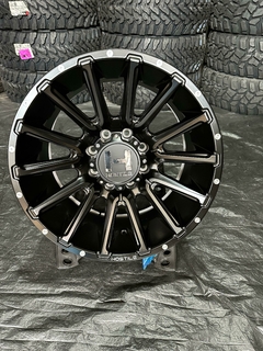 20X10 HOSTILE Typhoon BLACK 8x165 ET -19 - comprar online