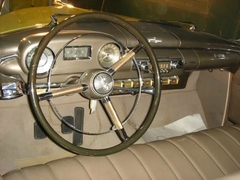Molduras originais do volante Lincoln Cosmopolita 1949. - comprar online