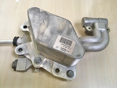 Resfriador com base do óleo do motor original GM Camaro, motor 6.2L V8, 2010-2015. na internet