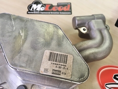 Trocador de calor, resfriador de óleo do cárter original GM Camaro 6.2L V8. L99 e LS3. - Zera Parts V8 - Peças e acesssórios para veículos da linha de motores V8 e antigos.