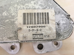 Resfriador de óleo do motor original GM Camaro 6.2L V8. 2010 a 2015. na internet