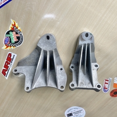 Suportes originais do motor do Ford Mustang GT 4.6L, 2005 a 2010. na internet