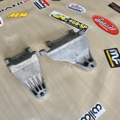 Suportes originais do motor do Ford Mustang GT 4.6L, 2005 a 2010. - Zera Parts V8 - Peças e acesssórios para veículos da linha de motores V8 e antigos.