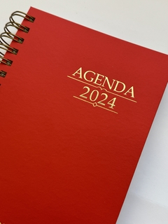 Agenda 2024 Vermelha Capa com hot stamping dourado e prata Artimpresso