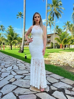 Vestido longo noiva civil com costa trançada na internet