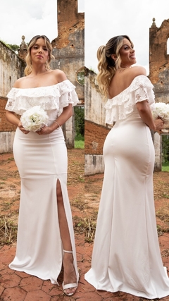 Vestido longo com fenda ombro a ombro (ciganinha)