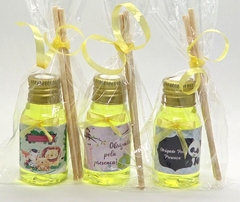 Kit de 25 Mini aromatizador 30ml Para Seu Aniversário