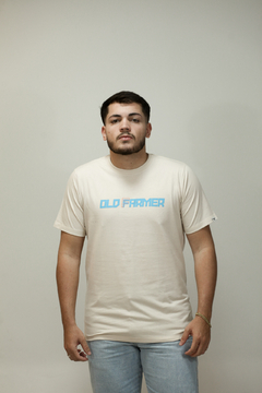 Camiseta Masculina Old Farmer - Outsider - Off White