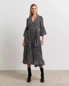 Vestido midi plissado