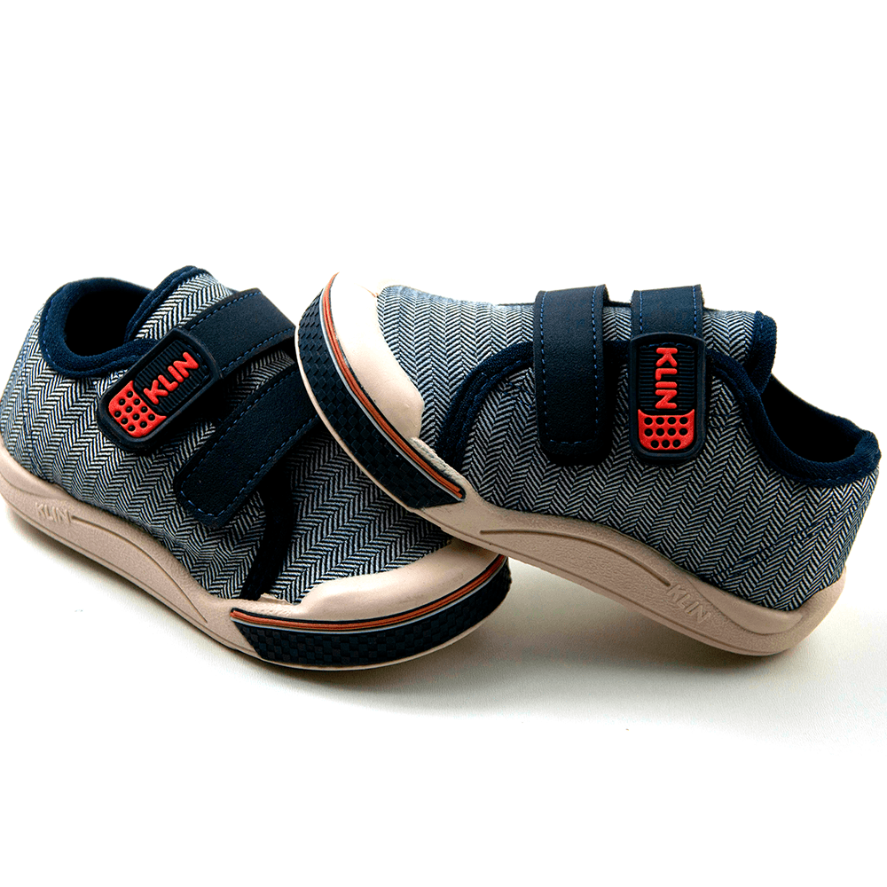 Tenis 2025 klin toy