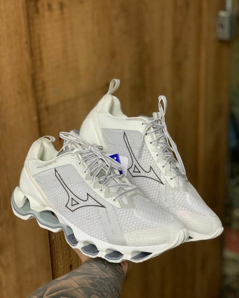 Mizuno branco e roxo best sale