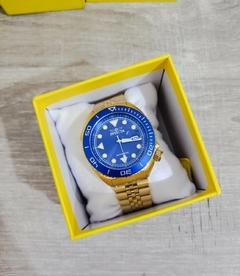 Reloj Invicta Pro Diver 30420 Dorado Azul - comprar online