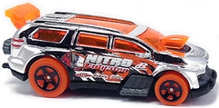 Nitro Tailgater - Carrinho - Hot Wheels - Super Chromes - 2015