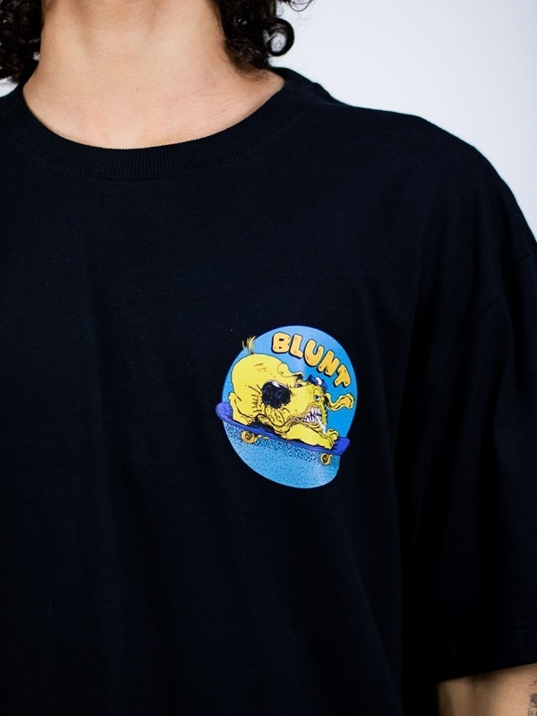 Camiseta Blunt Dogskate - Preto