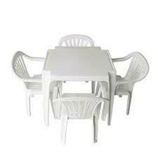 CONJUNTO DE MESA DE PLASTICO EMPILHAVEL