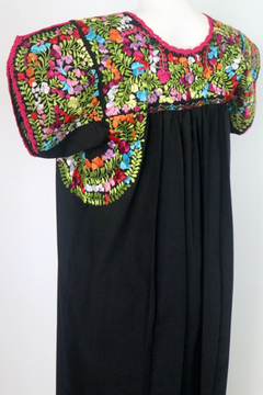 Vestido Bordado A Mano San Antonino Negro-multicolor UT - Lari Moda