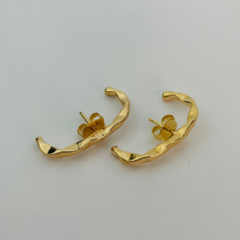 Brinco Ear Hook Vitória Torcida Média Ouro 18k - AZU