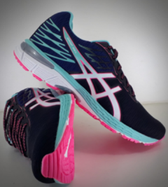 Tênis Asics Esportivo