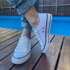 Imagen de Zapatillas Urbanas Bajas Blanca