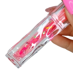 Magic gloss lip oil HudaBear en internet