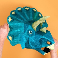 Máscara de Triceratops en internet