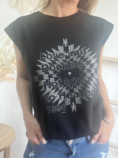 Remera SUN RAY negro - comprar online