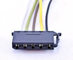 0138500 Conector para calavera volkswagen pointer 5 terminales