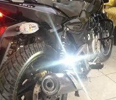 0877221 FOCO OJO DE AGUILA LUZ LED UNIVERSAL CON FORMA DE OJO DE ÁGUILA PARA MOTOCICLETA, en internet