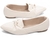 Sapatilha mocassim feminina de bico fino na cor bege, com detalhe de nó na parte frontal.
Sapatilha Mocassim Feminina
Sapatilha Bico Fino
Sapatilha Confortável
Sapatilha Elegante
Calçado Feminino Casual
Sapatilha Napa Off White
Sapatilha com Forro Acolcho