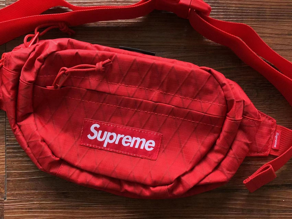 Supreme Waist Bag FW18 Red Fanny Pack