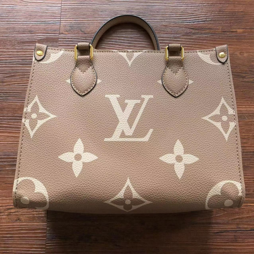 The Louis Vuitton Onthego BAG: The Power of Style
